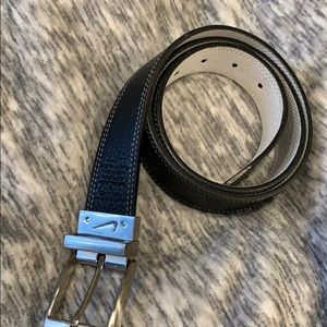 Nike reversible golf belt, size 34